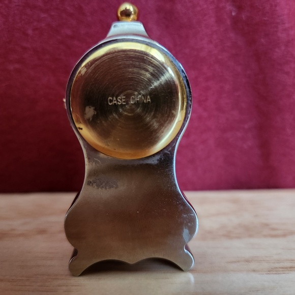 Mini Clock - Picture 2 of 3